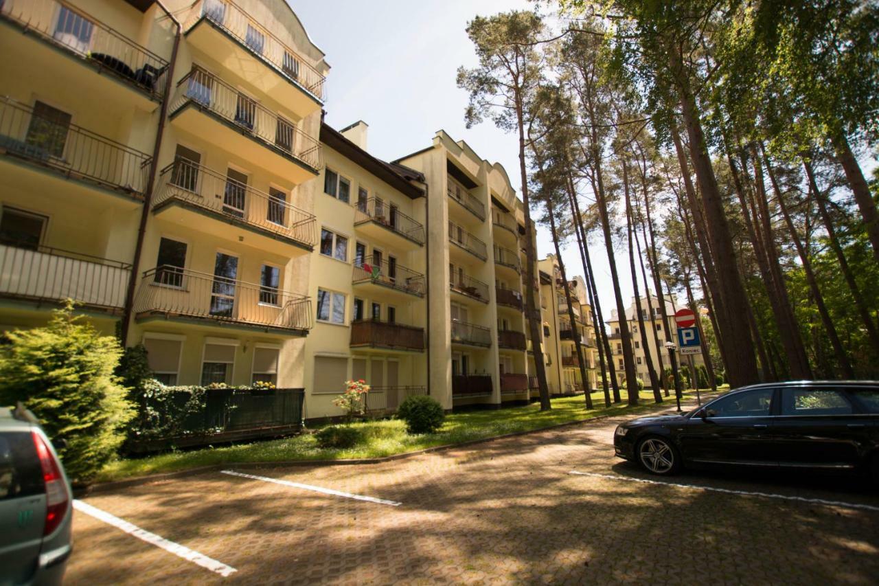 Apartament Makadi Apartment Miedzyzdroje Exterior foto